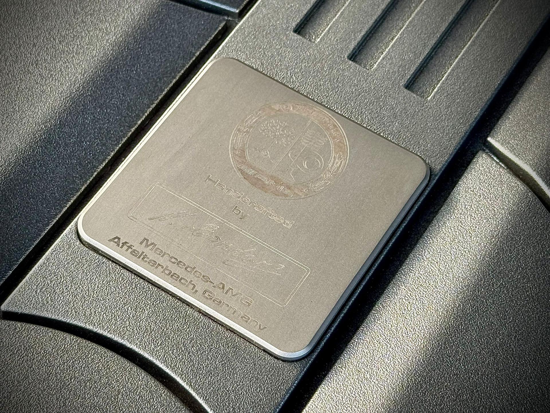 47502619-20.jpg