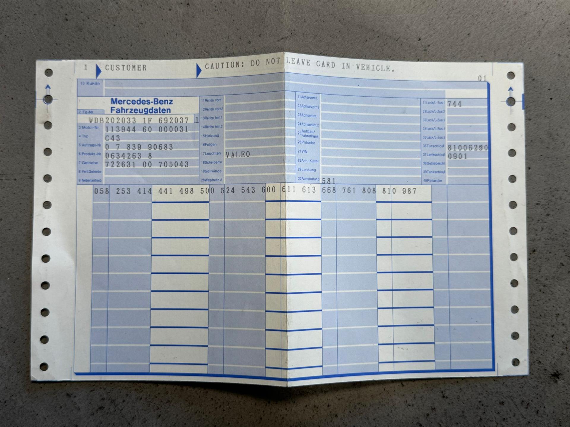 47545220-37.jpg